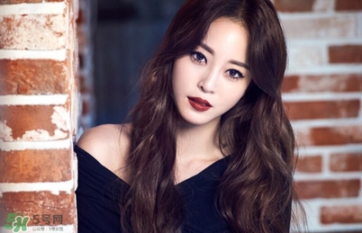 ����ɫ��ʲô��ɫ������ɫ�ں���ɫ